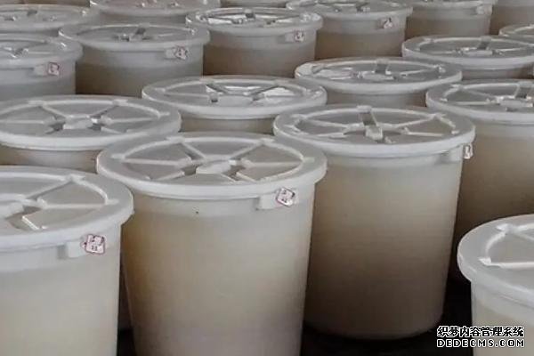 羊糞怎么發(fā)酵才可以當肥料